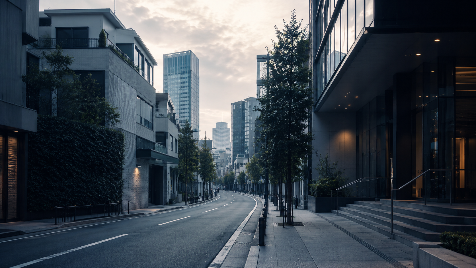 早朝の東京の街並み